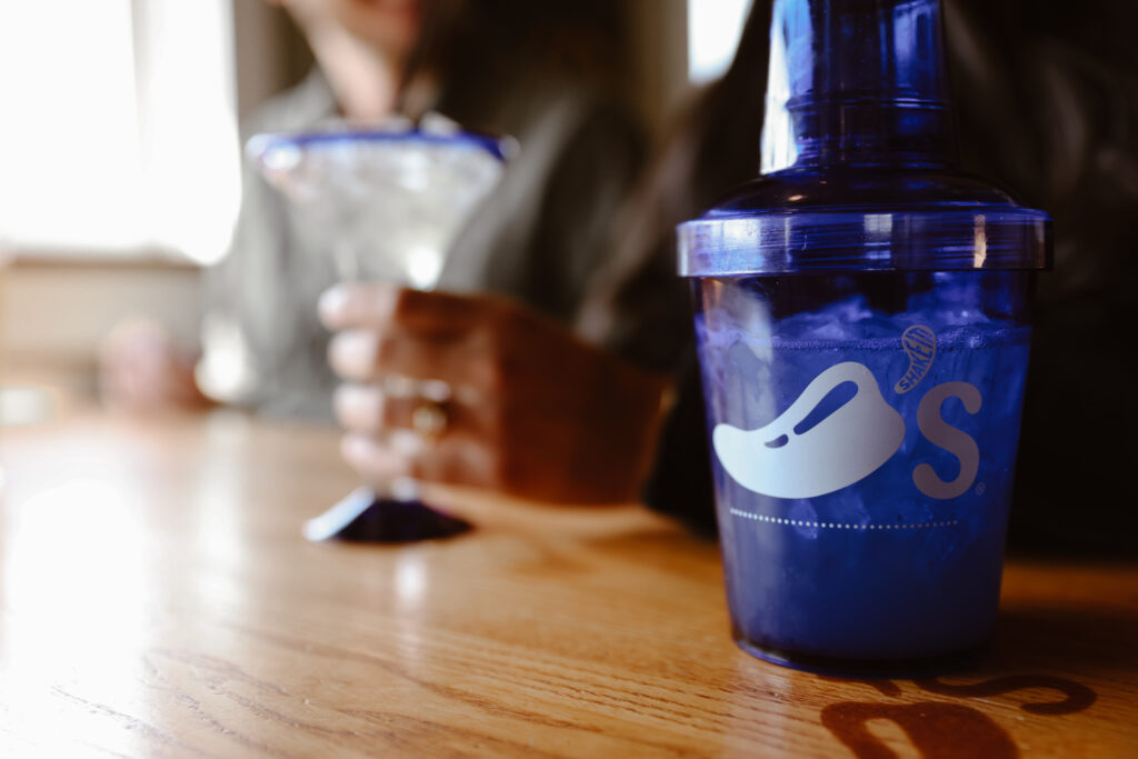 Chili's shaker